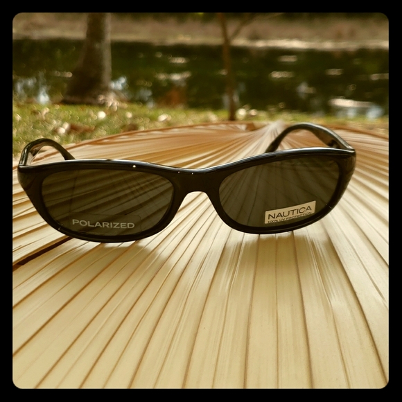 Polarized NAUTICA shades